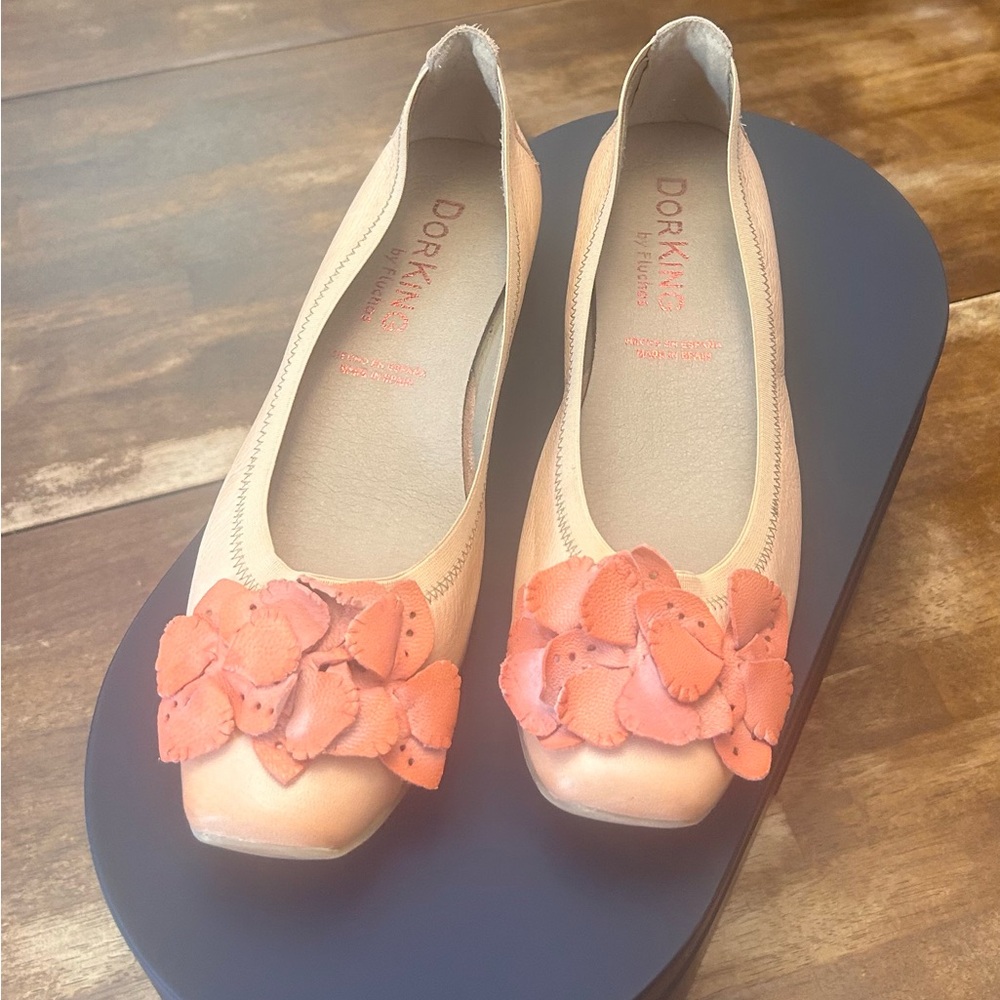Women's Dorking by Fluchos Leather Flats.
